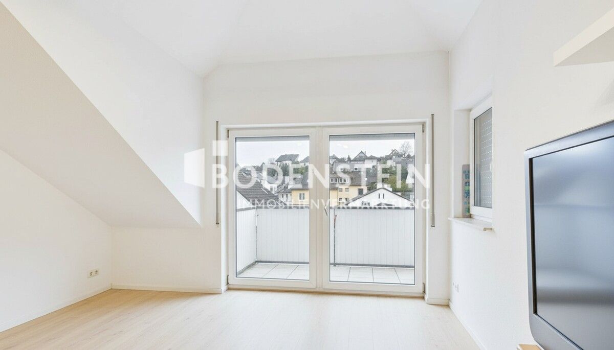 Wohnzimmer - geräumt ki