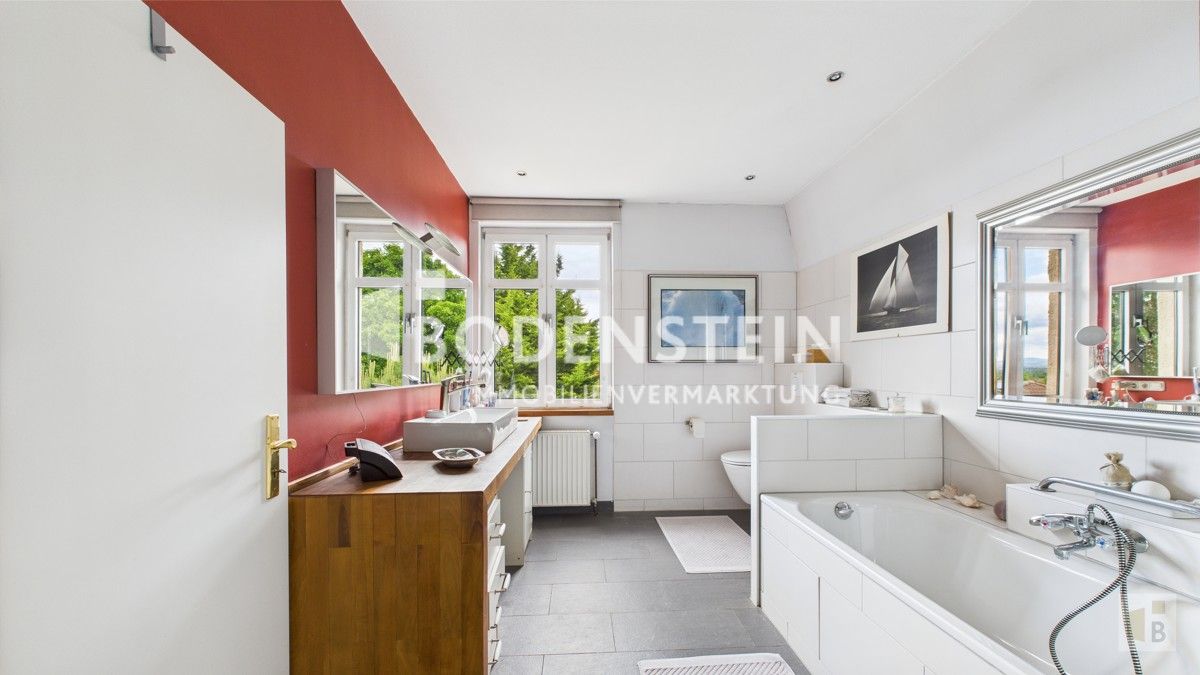 Badezimmer 2.OG
