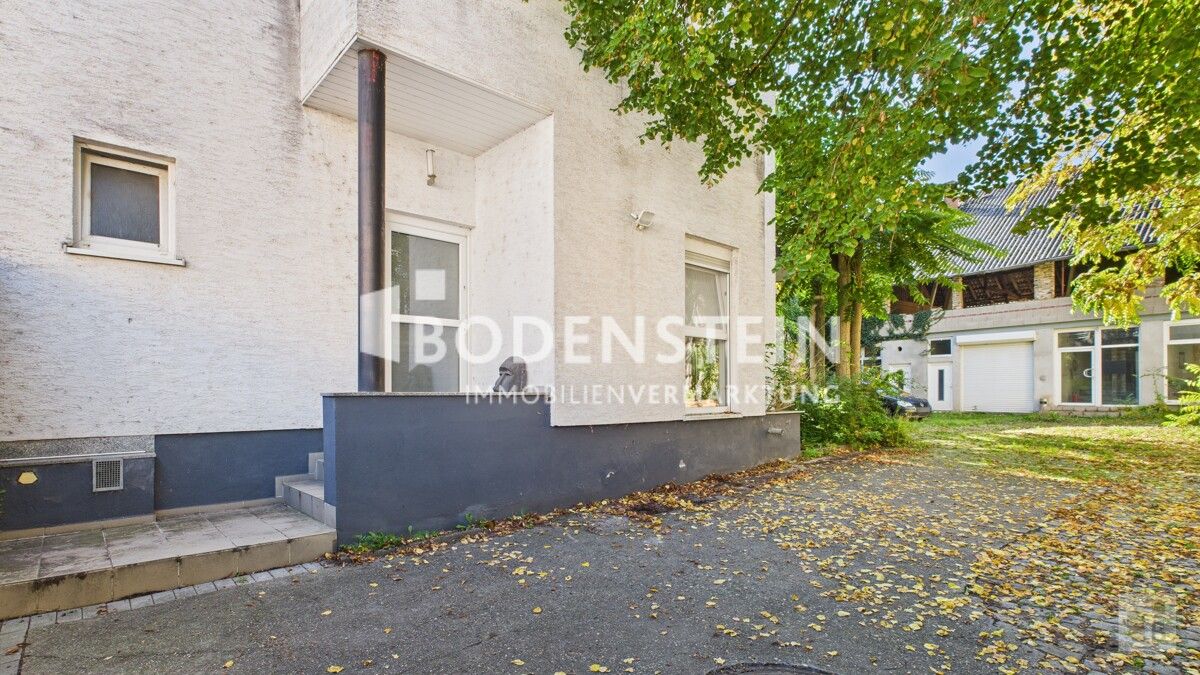 Zufahrt und Eingang zur EG Wohnung