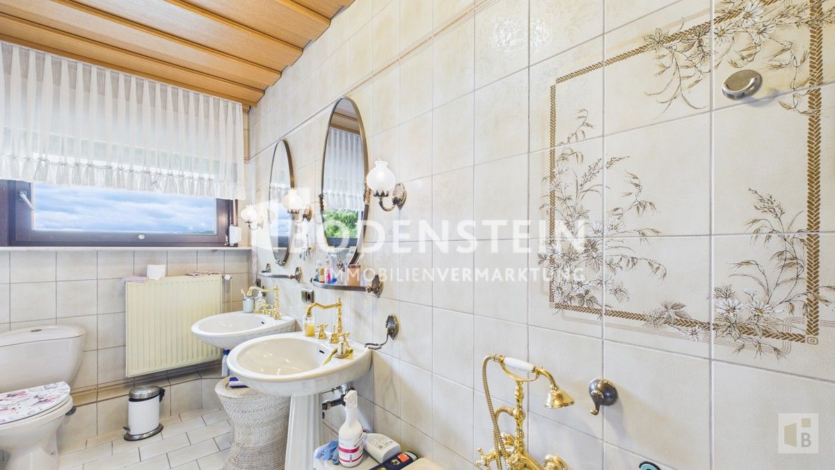 Badezimmer EG
