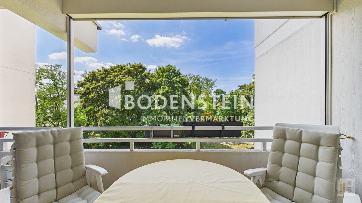 Blick vom Balkon