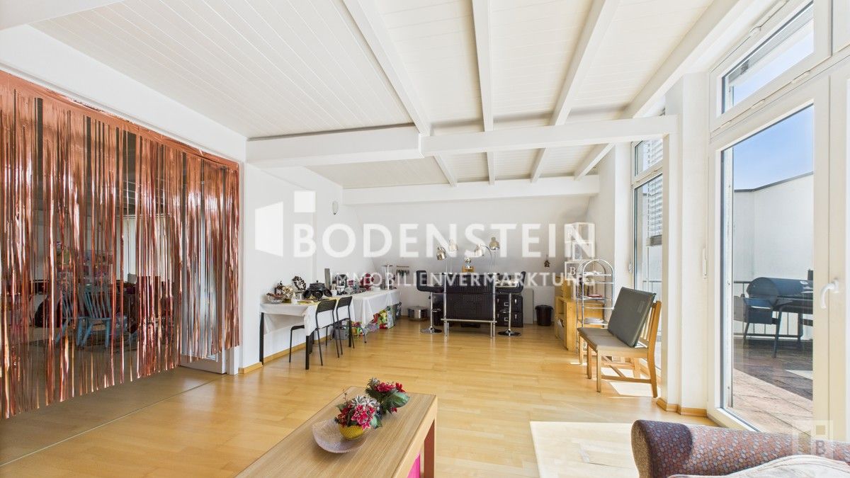 Wohnzimmer DG
