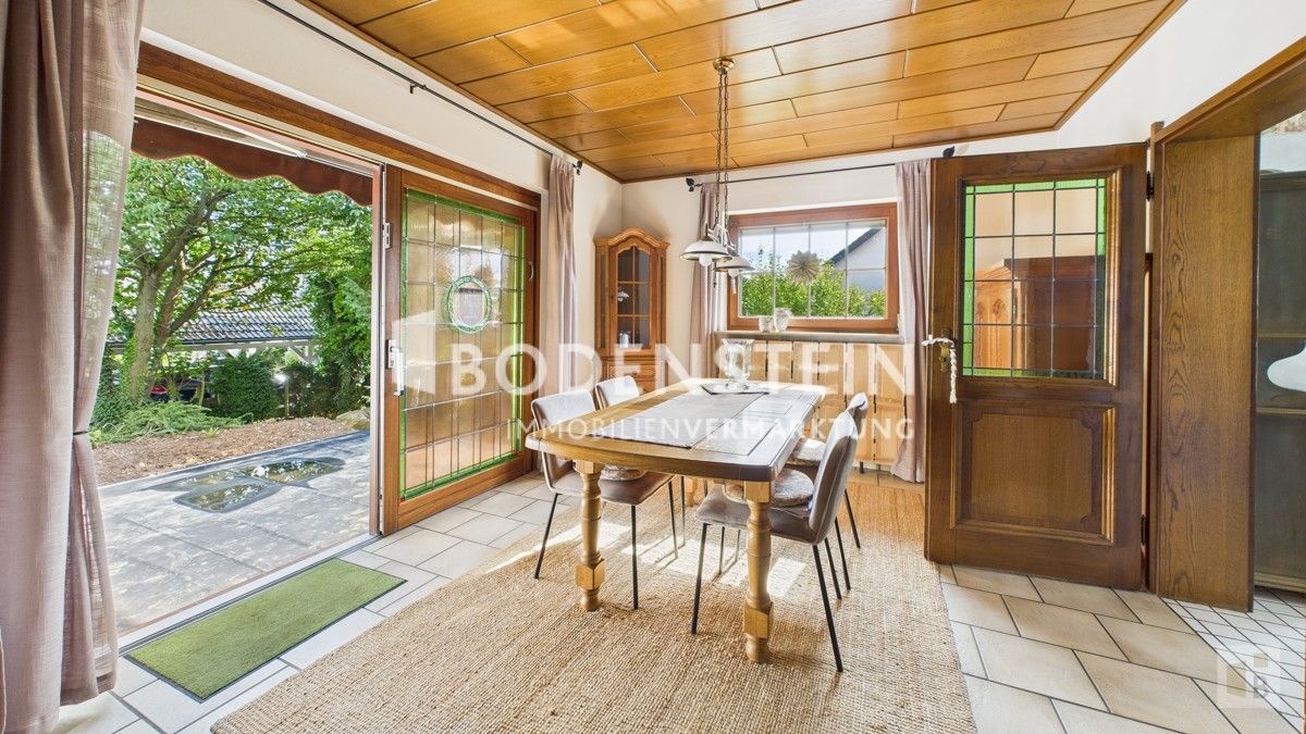 Wohnzimmer/Essbereiich
